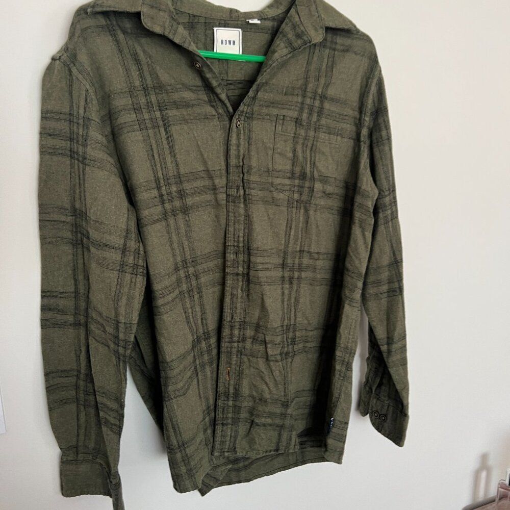 Rowm green button down size‎ M - Picture 3 of 7